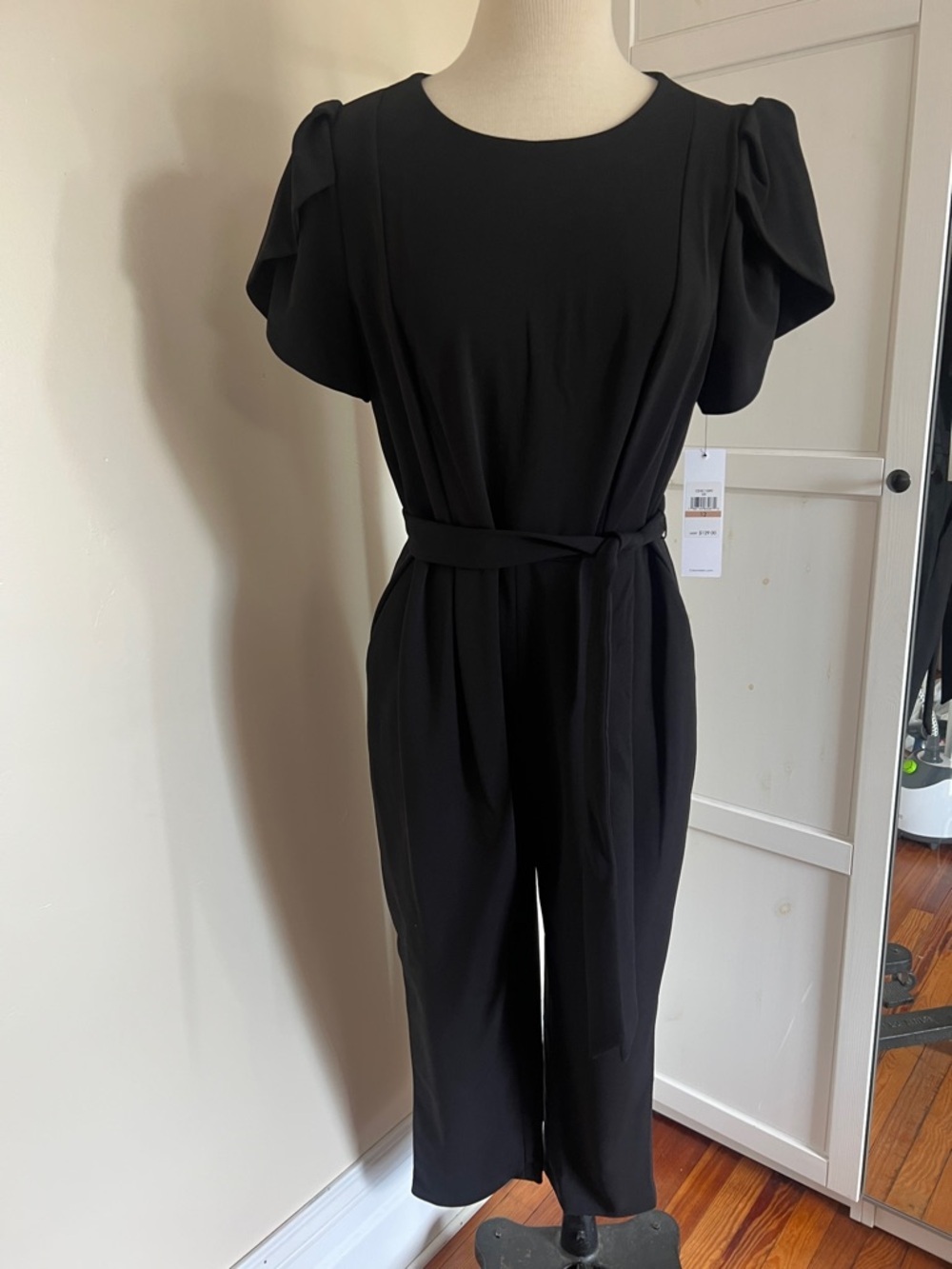 Calvin Klein BlackTulip Short Sleeve Cropped Belted Jumpsuit - NWT - Size 12